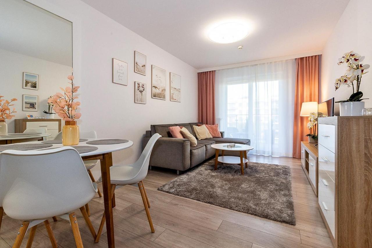 Omi Apartments Kołobrzeg Buitenkant foto